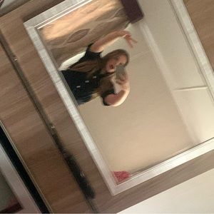 Meet your Posher, Abi